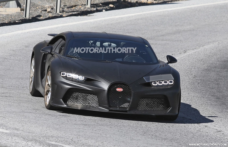 Spy shots of the Bugatti Chiron Super Sport 300+.