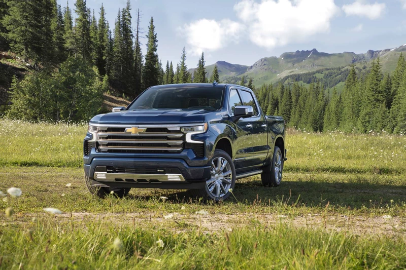 The 400-mile electric Chevrolet Silverado will be launched in late 2023.