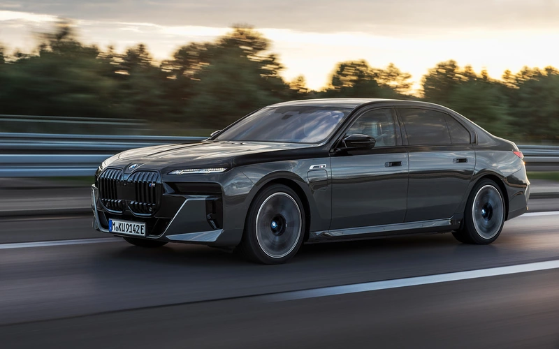 2023 BMW 7 Series to feature hands-free driving mode for highways