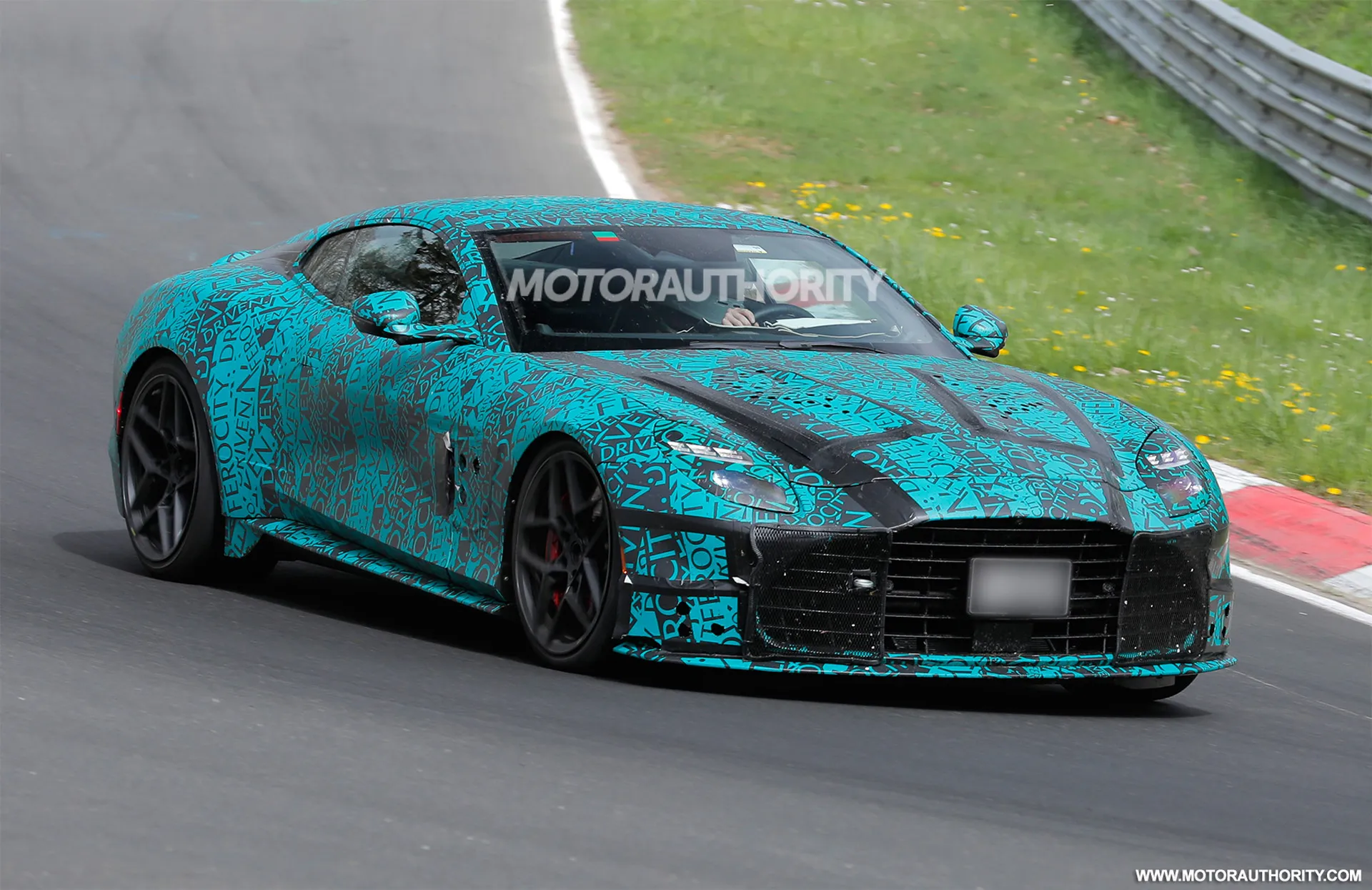 New Information on the 2025 Aston Martin DBS Successor Model Released