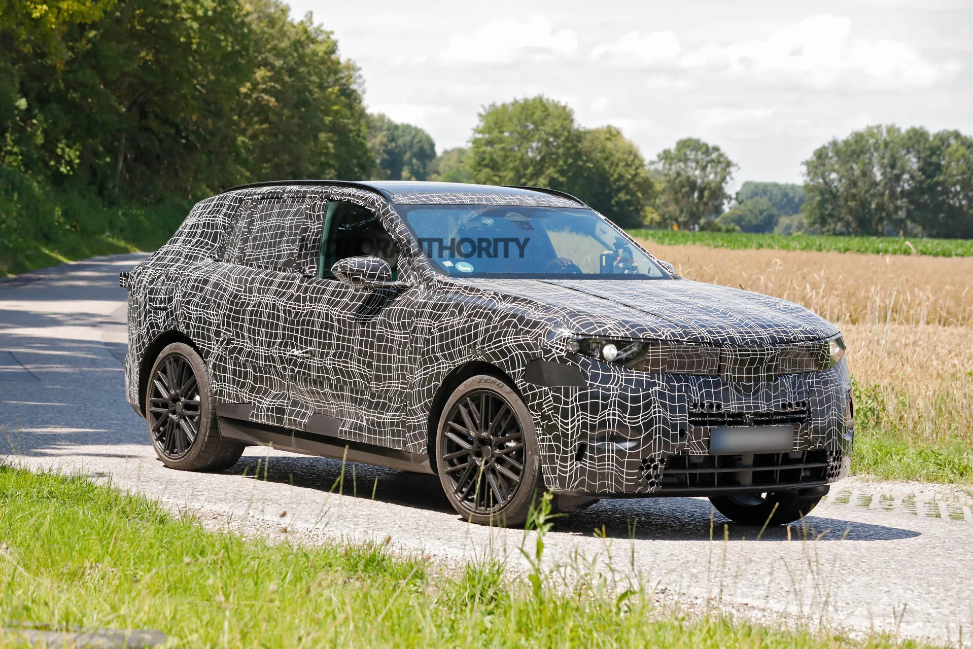 2026 BMW X5 spy shots